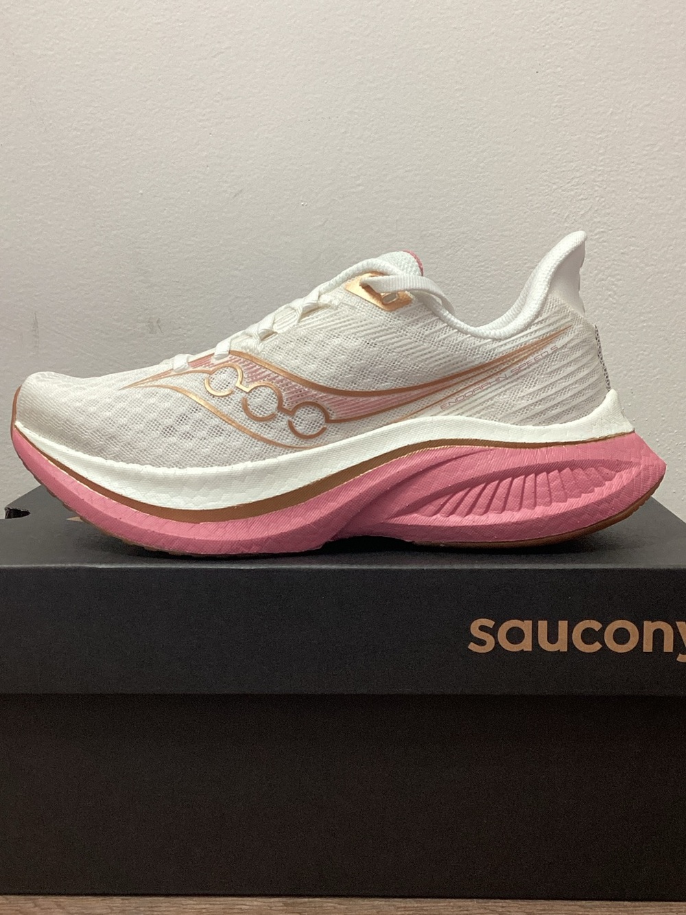 Women’s Saucony Endorphin Speed 5